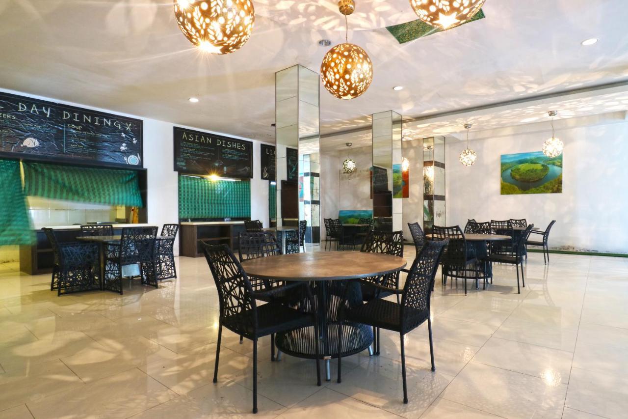 Kimono Spa Hotel Kuta  Bagian luar foto