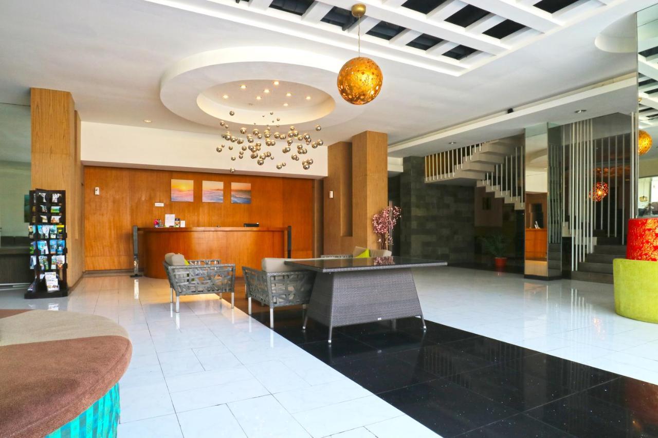 Kimono Spa Hotel Kuta  Bagian luar foto