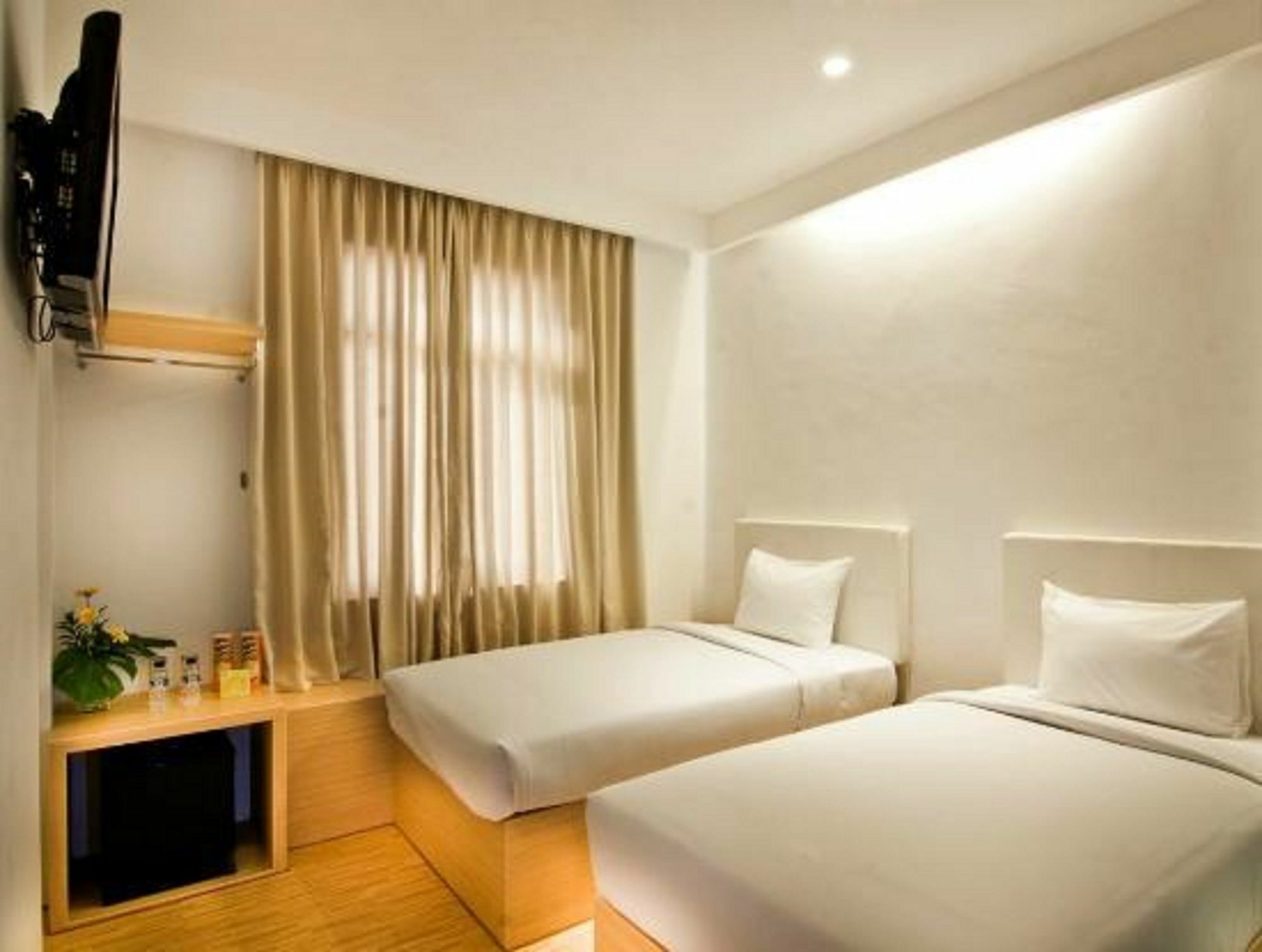 Kimono Spa Hotel Kuta  Bagian luar foto
